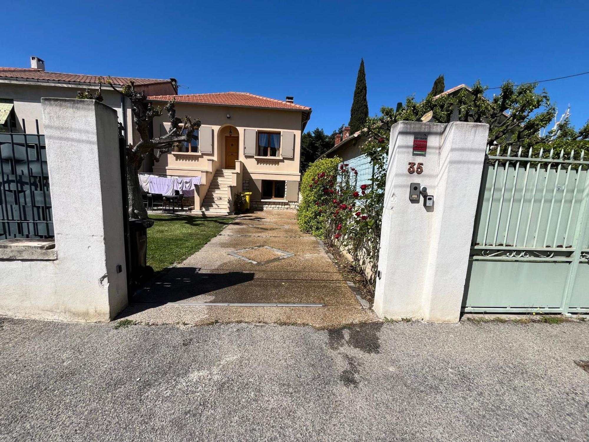 Maison Familiale 3 Chambres, Parking Gratuit Avignon Kültér fotó